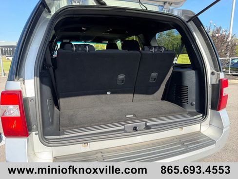 Used 2017 Ford Expedition XLT RWD image 15