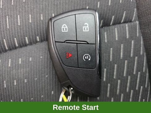 Used 2026 Chevrolet Equinox LT AWD/4WD image 49