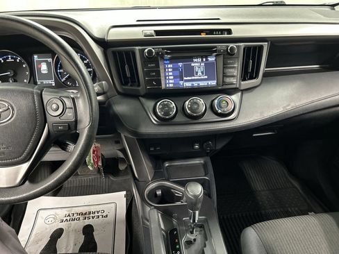 Used 2017 Toyota RAV4 LE w/ All Weather Liner Package AWD/4WD image 18