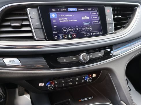 Certified 2024 Buick Enclave Premium image 22