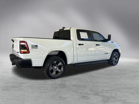 Used 2023 RAM 1500 Big Horn AWD/4WD image 3