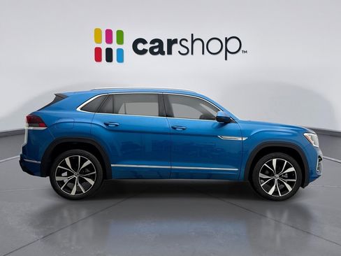 Used 2024 Volkswagen Atlas Cross Sport SEL Premium R-Line image 6