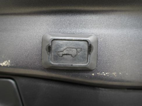 Used 2020 Toyota RAV4 XSE image 37