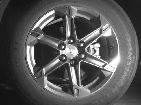 Used 2025 Chevrolet Blazer LT FWD image 14