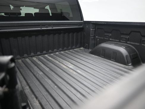 Used 2025 Chevrolet Silverado 1500 Custom Trail Boss AWD/4WD image 24