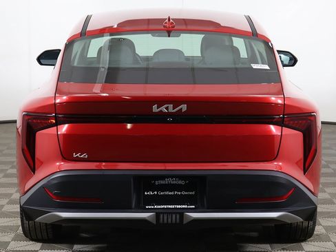 Certified 2025 Kia K4 EX image 10