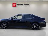 Certified 2022 Toyota Camry SE image 2