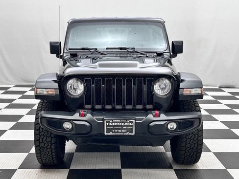 Used 2023 Jeep Wrangler Unlimited Rubicon w/ Cold Weather Group AWD/4WD image 3