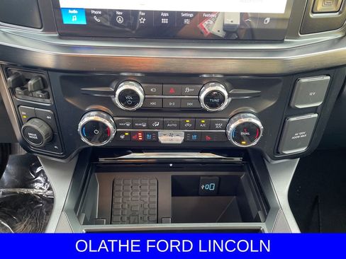 New 2026 Ford F250 Lariat w/ Chrome Package AWD/4WD image 11