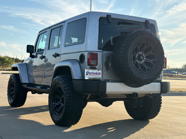Used 2015 Jeep Wrangler Unlimited Sahara w/ Max Tow Package AWD/4WD image 7