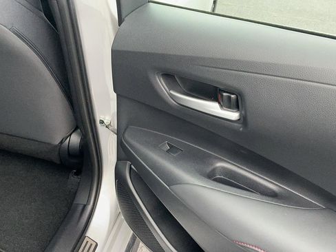 Certified 2023 Toyota Corolla SE w/ Carpet Mat Package (TMS) FWD image 11