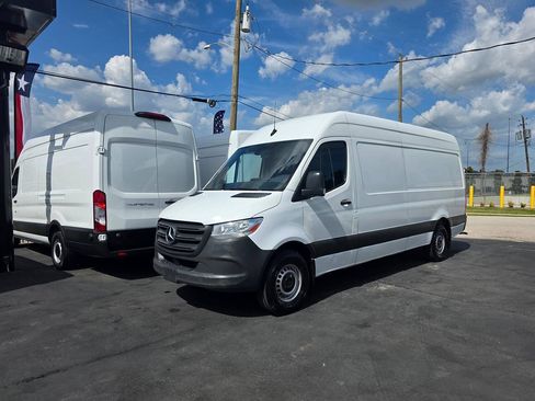 Used 2019 Mercedes-Benz Sprinter 170 image 28