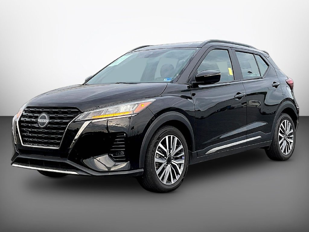 Used 2024 Nissan Kicks SR FWD image 3