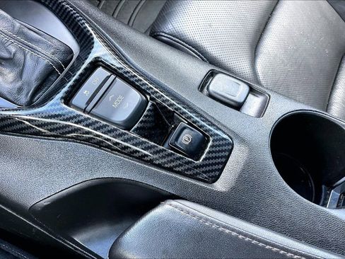 Used 2016 Chevrolet Camaro SS RWD image 21