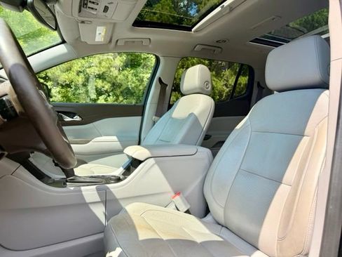 Used 2019 GMC Acadia SLT FWD image 27