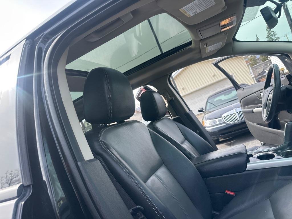Used 2013 Ford Edge Sport w/ Driver Entry Pkg AWD/4WD image 16