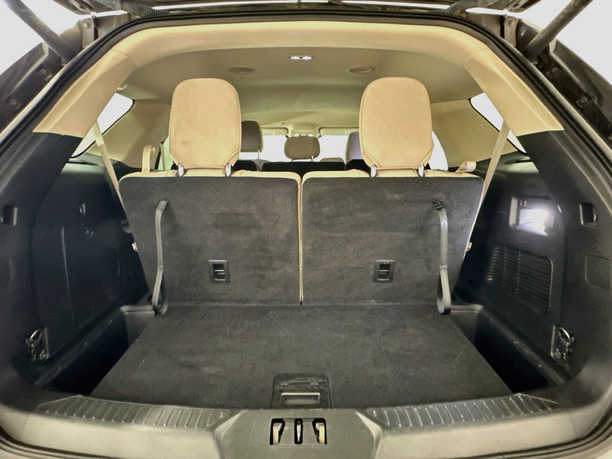 Used 2022 Ford Explorer 4WD image 30