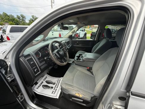 Used 2018 RAM 2500 Tradesman w/ Chrome Appearance Group AWD/4WD image 14