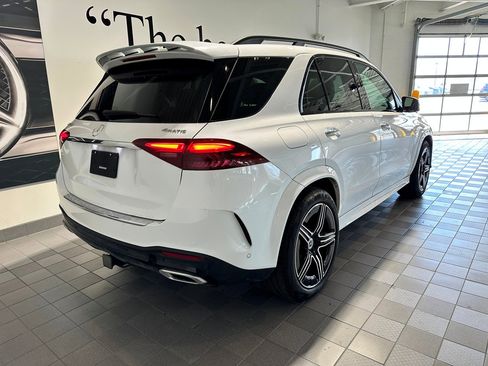 Certified 2025 Mercedes-Benz GLE 450 4MATIC image 4