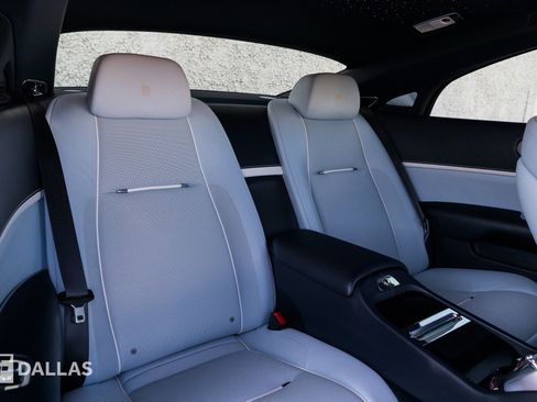 Used 2020 Rolls-Royce Wraith image 40