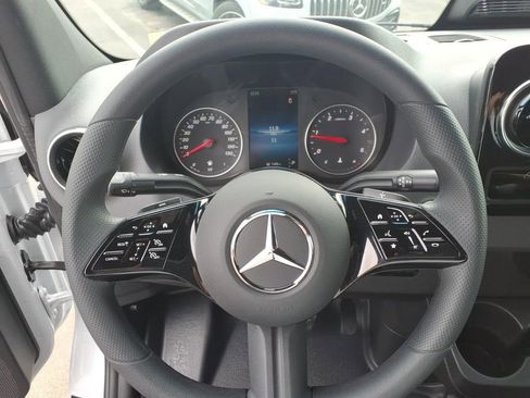 New 2026 Mercedes-Benz Sprinter 2500 image 19