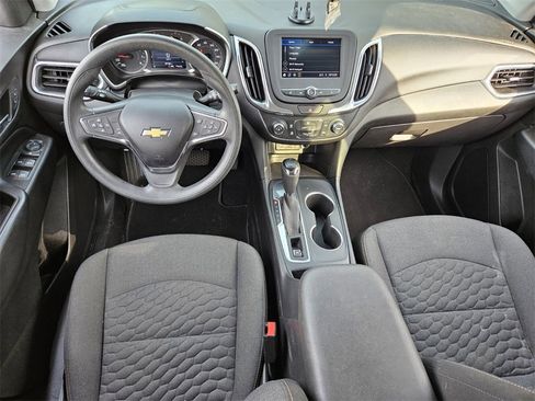 Used 2020 Chevrolet Equinox LT image 6
