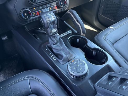 New 2025 Ford Bronco Badlands AWD/4WD image 28