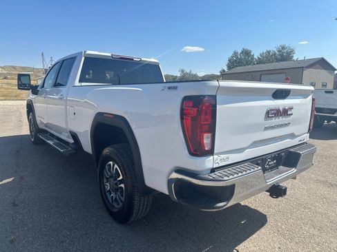 Used 2025 GMC Sierra 3500 SLE w/ SLE Convenience Package AWD/4WD image 24