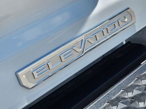 New 2025 GMC Canyon Elevation w/ Convenience Package image 7