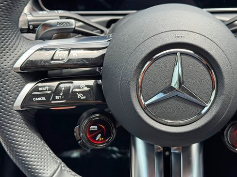 Used 2024 Mercedes-Benz C 63 AMG S image 23