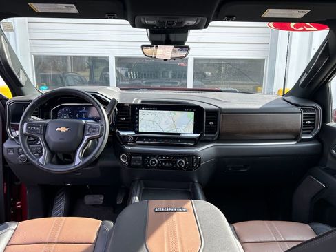 Certified 2025 Chevrolet Silverado 2500 High Country w/ Technology Package image 33