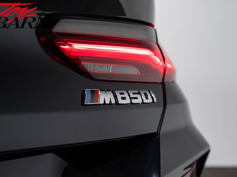 Used 2024 BMW M850i xDrive Convertible w/ M Carbon Exterior Package AWD/4WD image 23