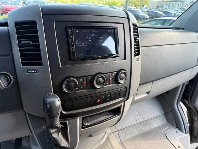 Used 2013 Mercedes-Benz Sprinter 2500 image 17