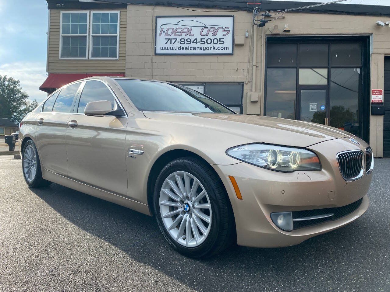 Used 2011 BMW 535i xDrive Sedan AWD/4WD image 1