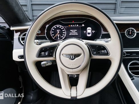 Used 2022 Bentley Continental GT image 24