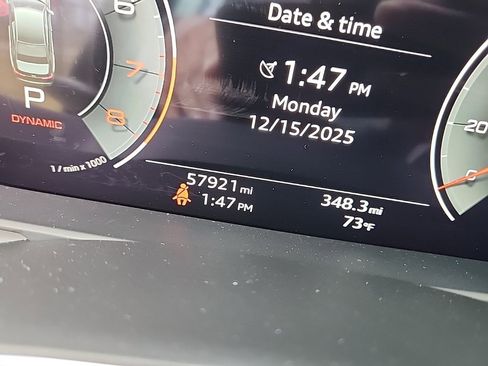 Used 2021 Audi A6 Premium Plus w/ Premium Plus Package image 5