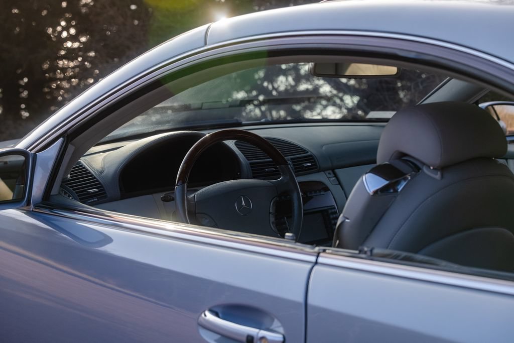 Used 2004 Mercedes-Benz CL 500 image 13