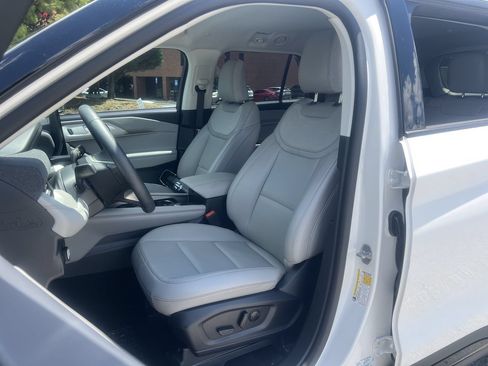 New 2026 Ford Explorer Active w/ Active Comfort Package RWD image 14