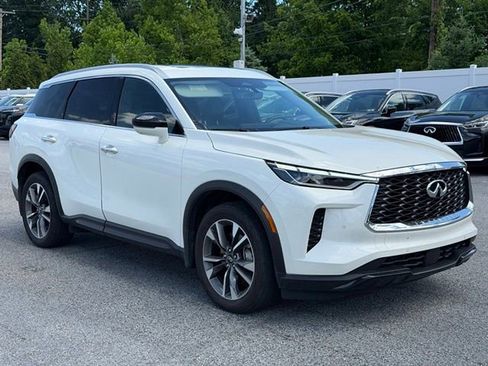 Certified 2025 INFINITI QX60 Luxe AWD/4WD image 1