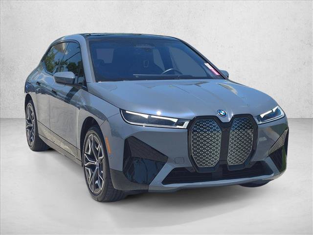 Certified 2024 BMW iX xDrive50 w/ Premium Package AWD/4WD image 3