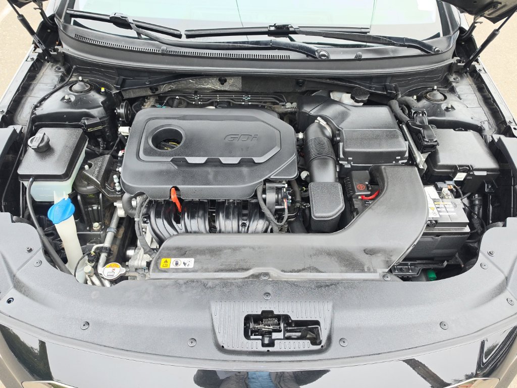 Used 2015 Hyundai Sonata Limited FWD image 25