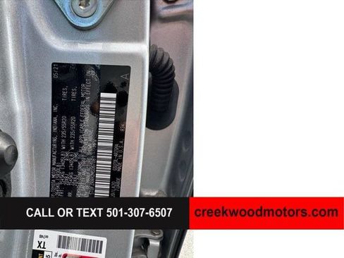 Used 2021 Toyota Highlander Platinum FWD image 18