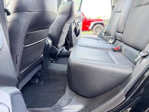 Used 2018 Subaru Forester 2.5i Limited w/ Popular Package #2 AWD/4WD image 27