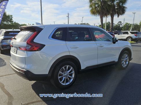 Certified 2023 Honda CR-V EX image 5