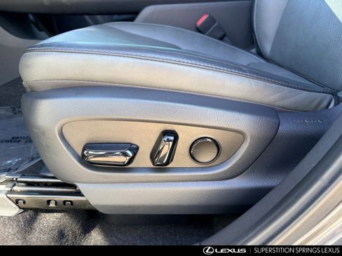 Used 2023 Lexus RZ 450e Premium w/ Technology Package image 23