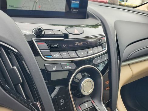 Used 2024 Acura RDX SH-AWD w/ Technology Package image 32