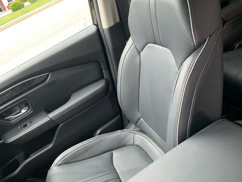 Used 2024 Honda Pilot Elite image 21