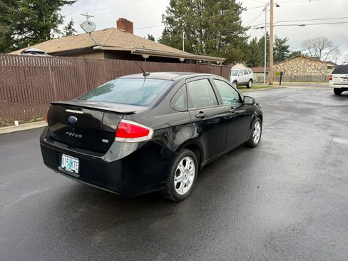 Used 2009 Ford Focus SES FWD image 4