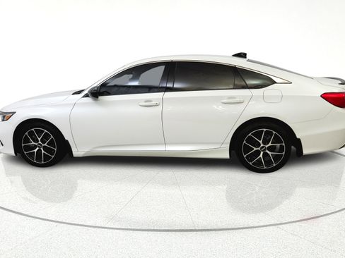 Used 2022 Honda Accord Sport Special Edition image 4