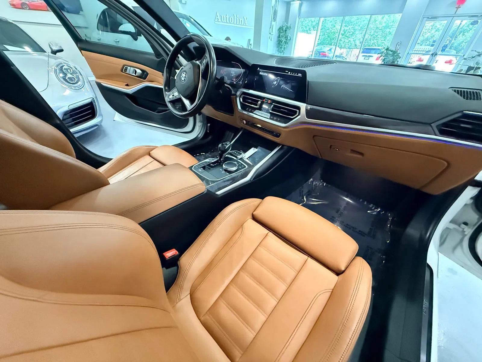 Used 2020 BMW 330i Sedan w/ Convenience Package RWD image 17